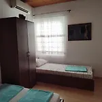 Mejdan *
